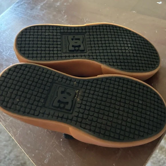 DC Black and Brown Skate Sneakers - Picture 4 of 5